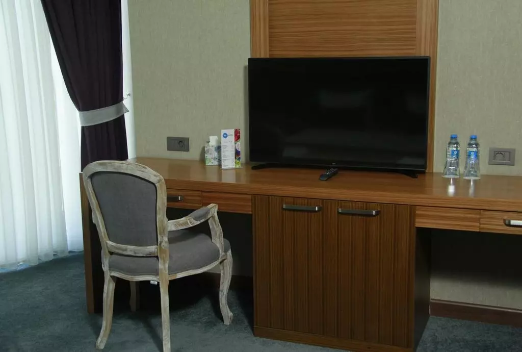 SKY hotel_shabavizparvaz_11.jpg